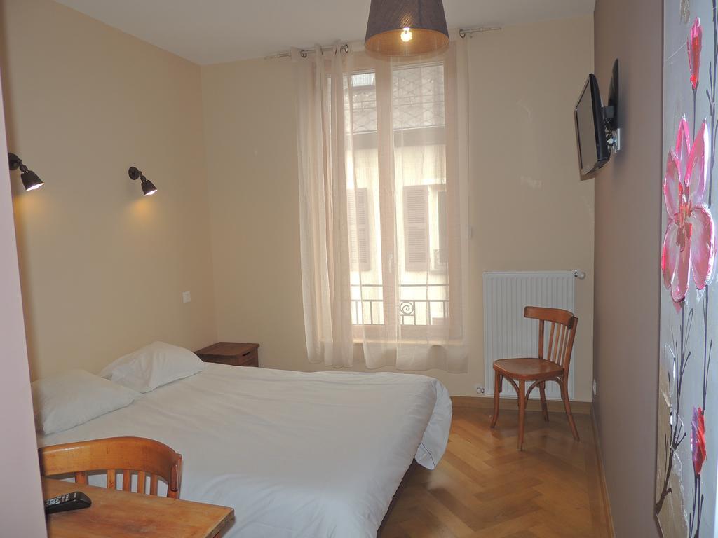 Le Bourg-dʼOisans Hotel Des Alpes חדר תמונה