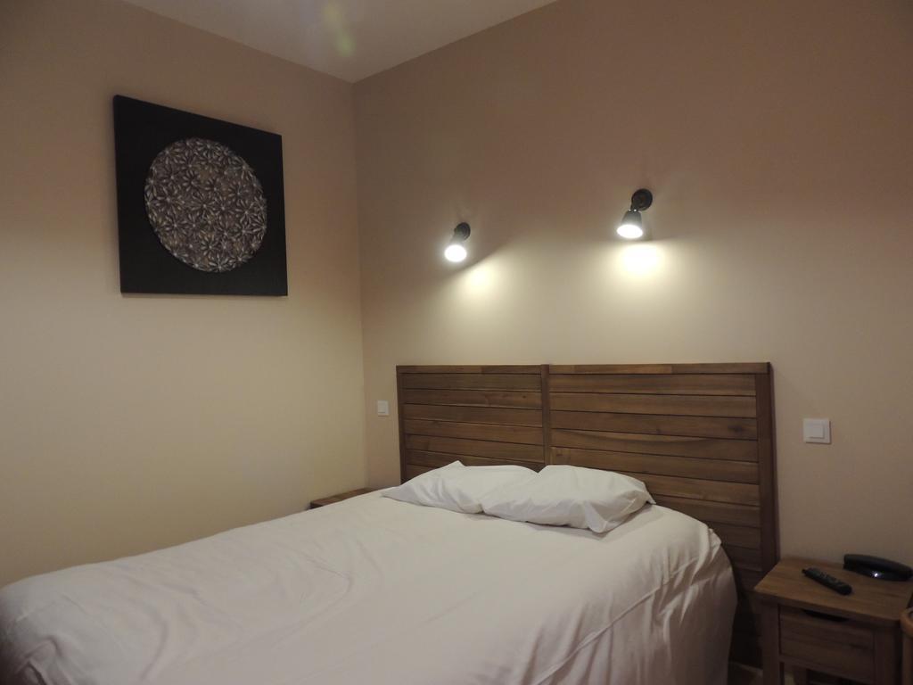 Le Bourg-dʼOisans Hotel Des Alpes חדר תמונה