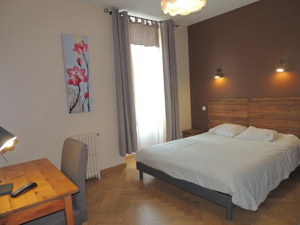 Le Bourg-dʼOisans Hotel Des Alpes חדר תמונה
