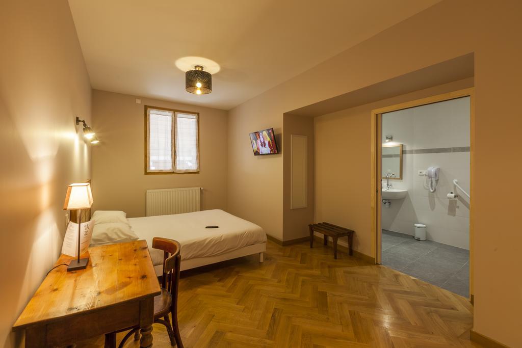 Le Bourg-dʼOisans Hotel Des Alpes מראה חיצוני תמונה